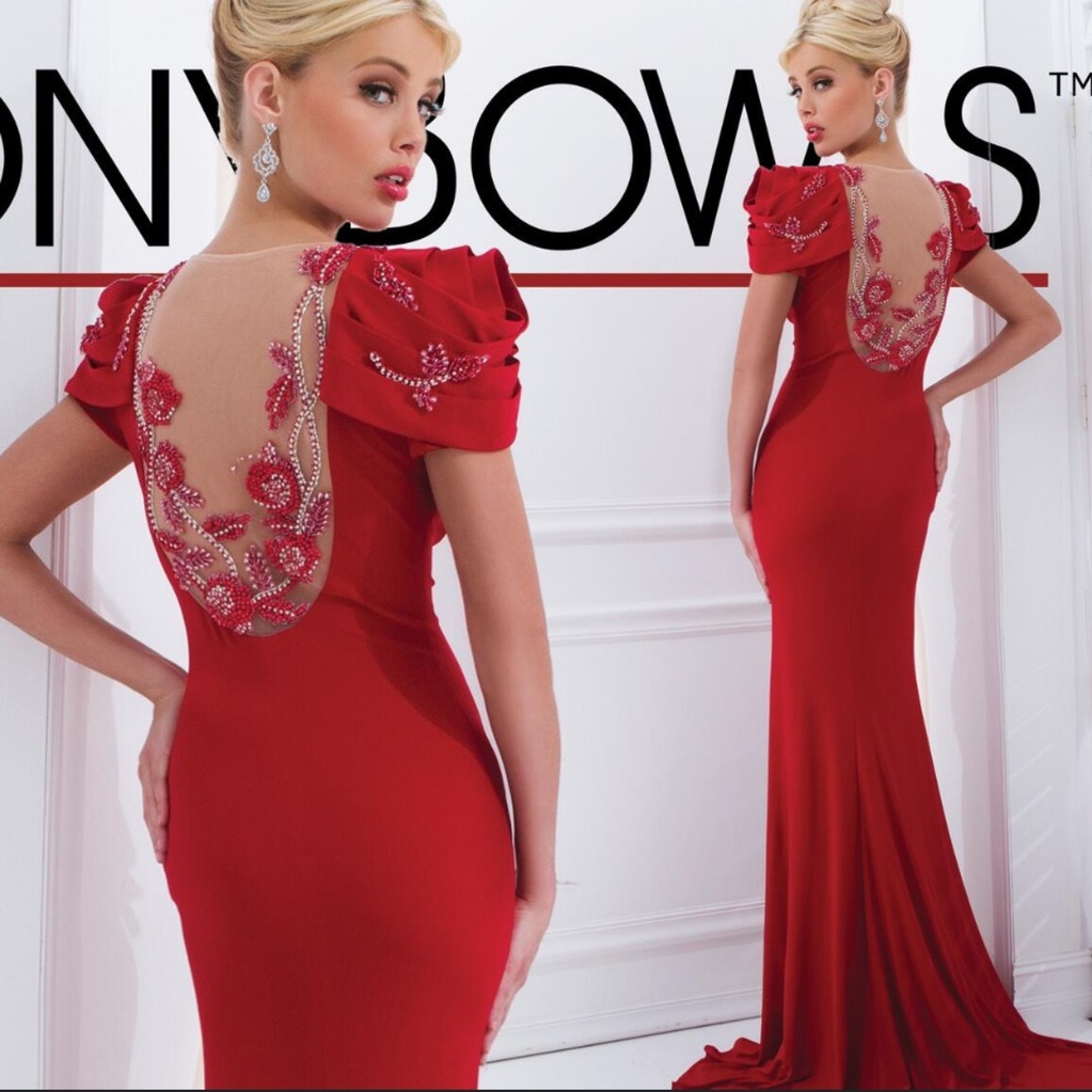 NWT Tony Bowls TBF11340 Dress
